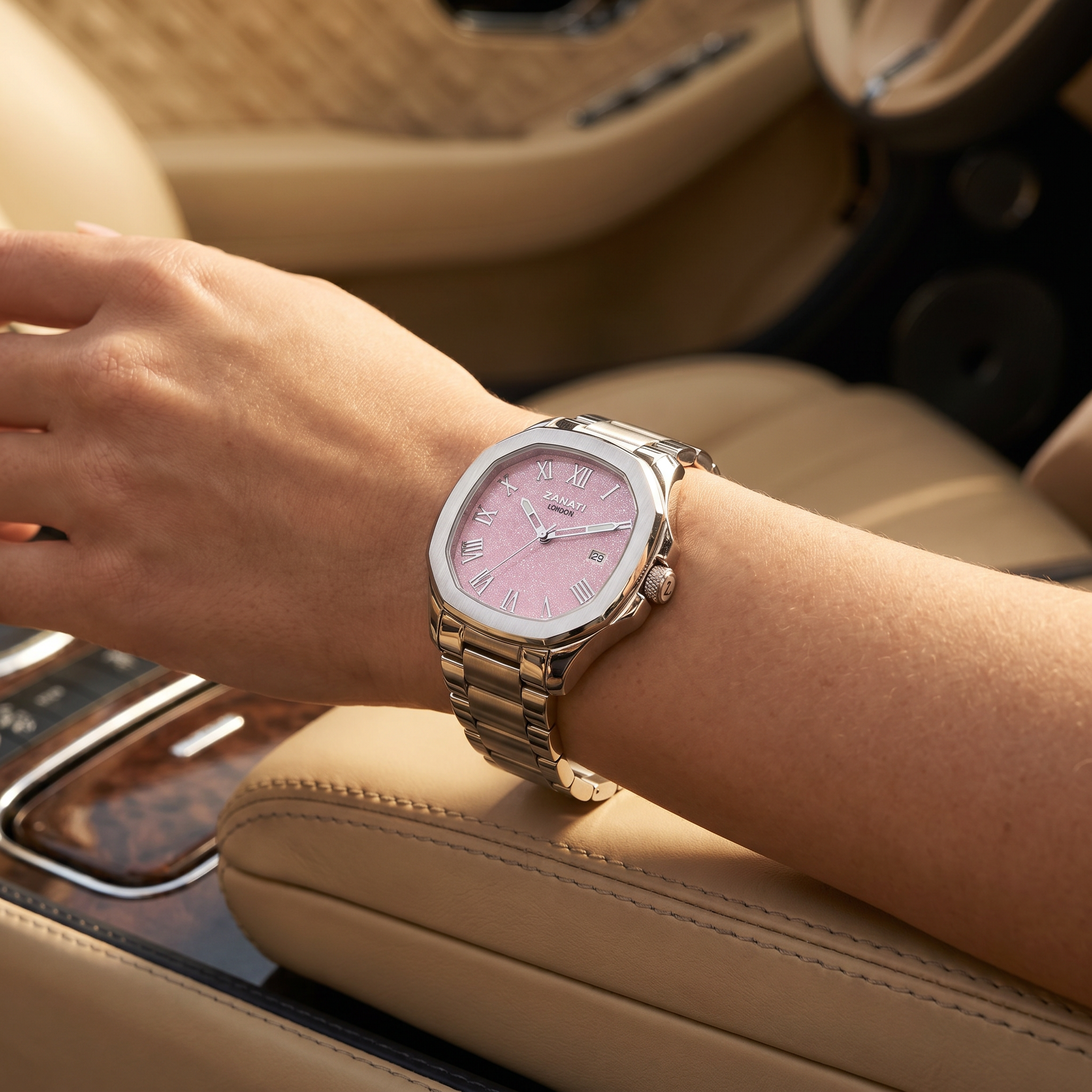 Von Klara² - 36mm Silver / Pink Dial