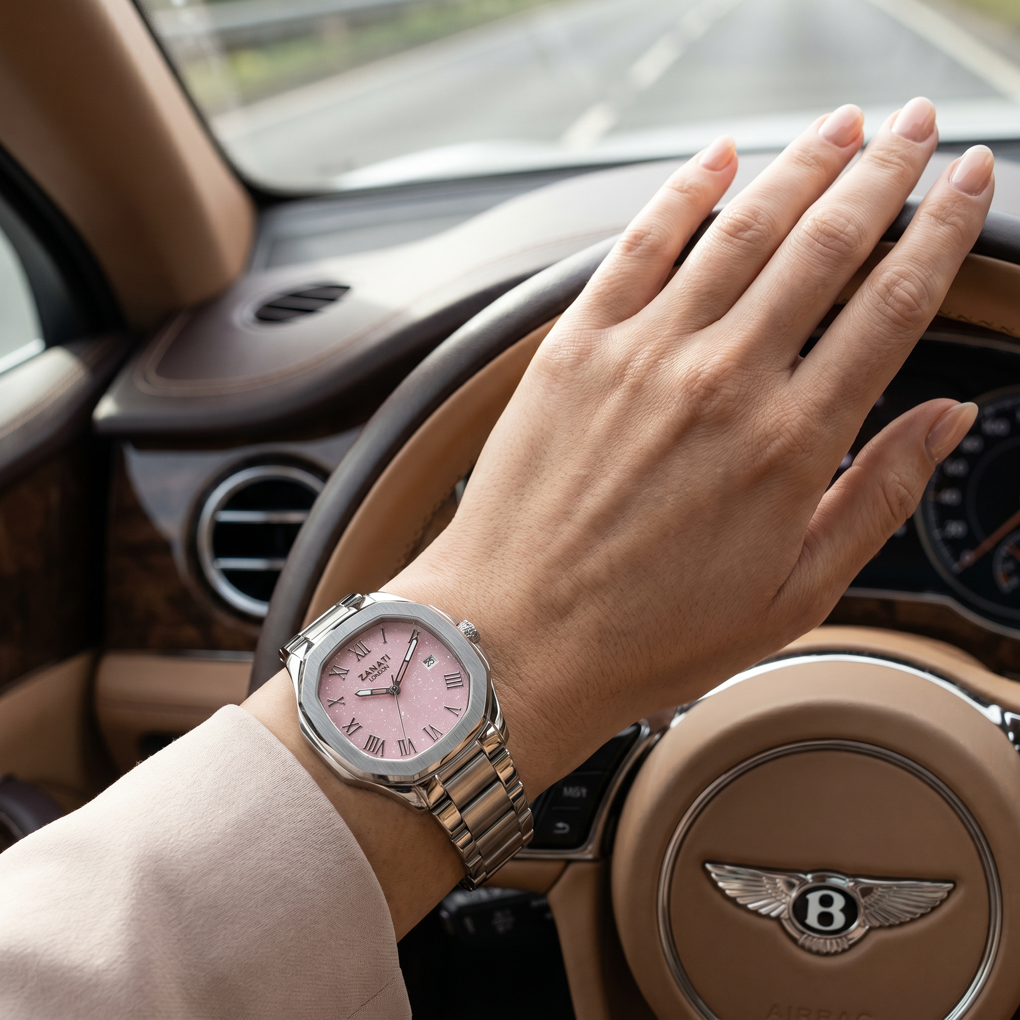 Von Klara² - 36mm Silver / Pink Dial